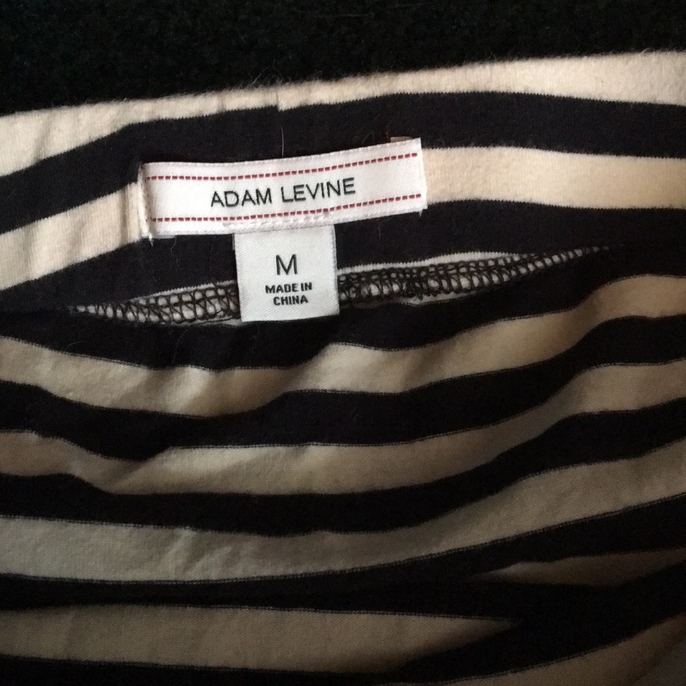 Mini skirt - Picture 2 of 2